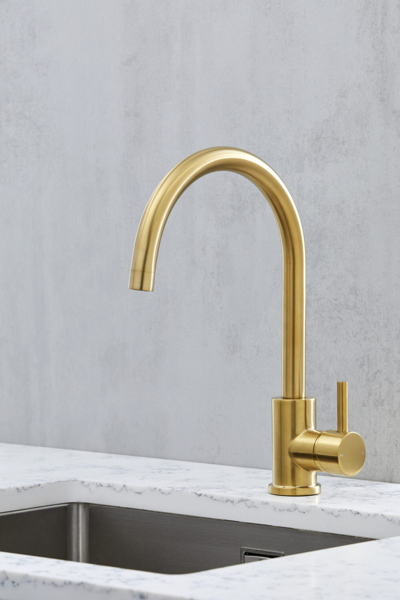 Bari Kitchen Tap - Brushed Gold