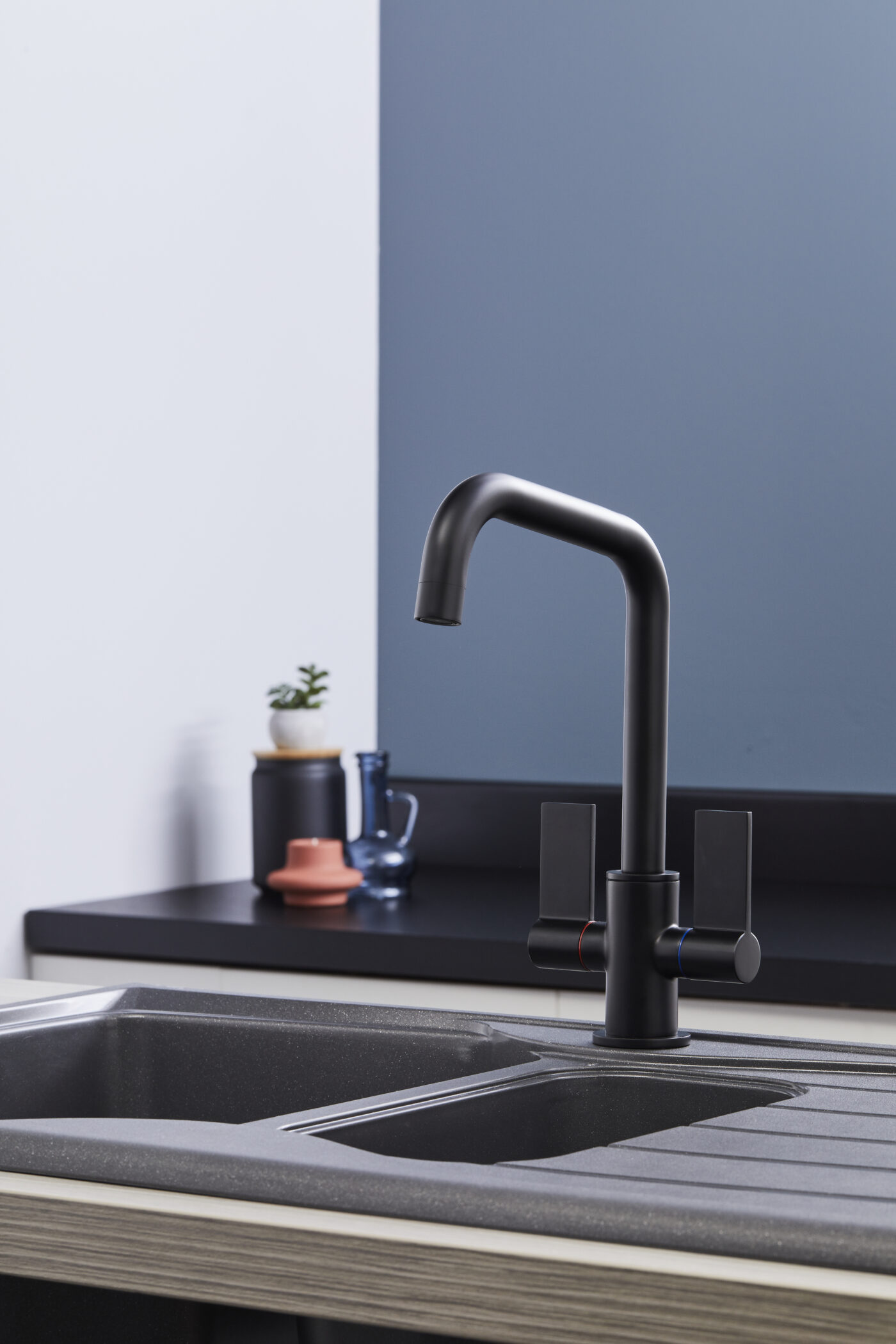 Monza Kitchen Tap - Matt Black