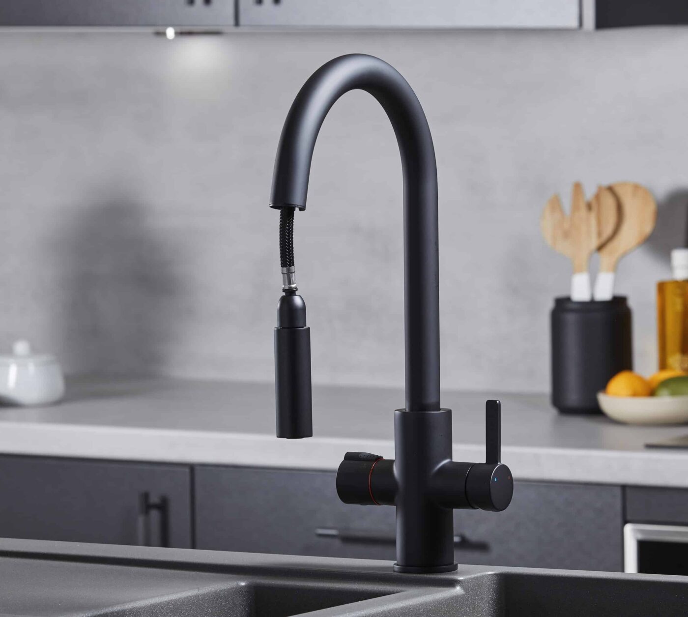Roma Swan Neck 4-in-1 Pull Out Boiling Tap - Matt Black - Image 2