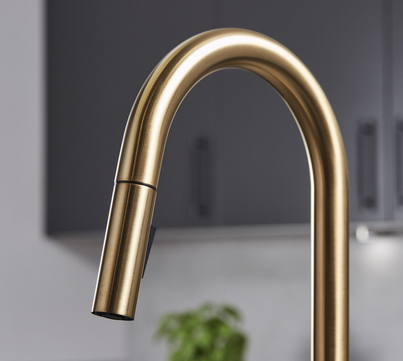 Roma Swan Neck 4-in-1 Pull Out Boiling Tap - Brushed Gold - Image 9