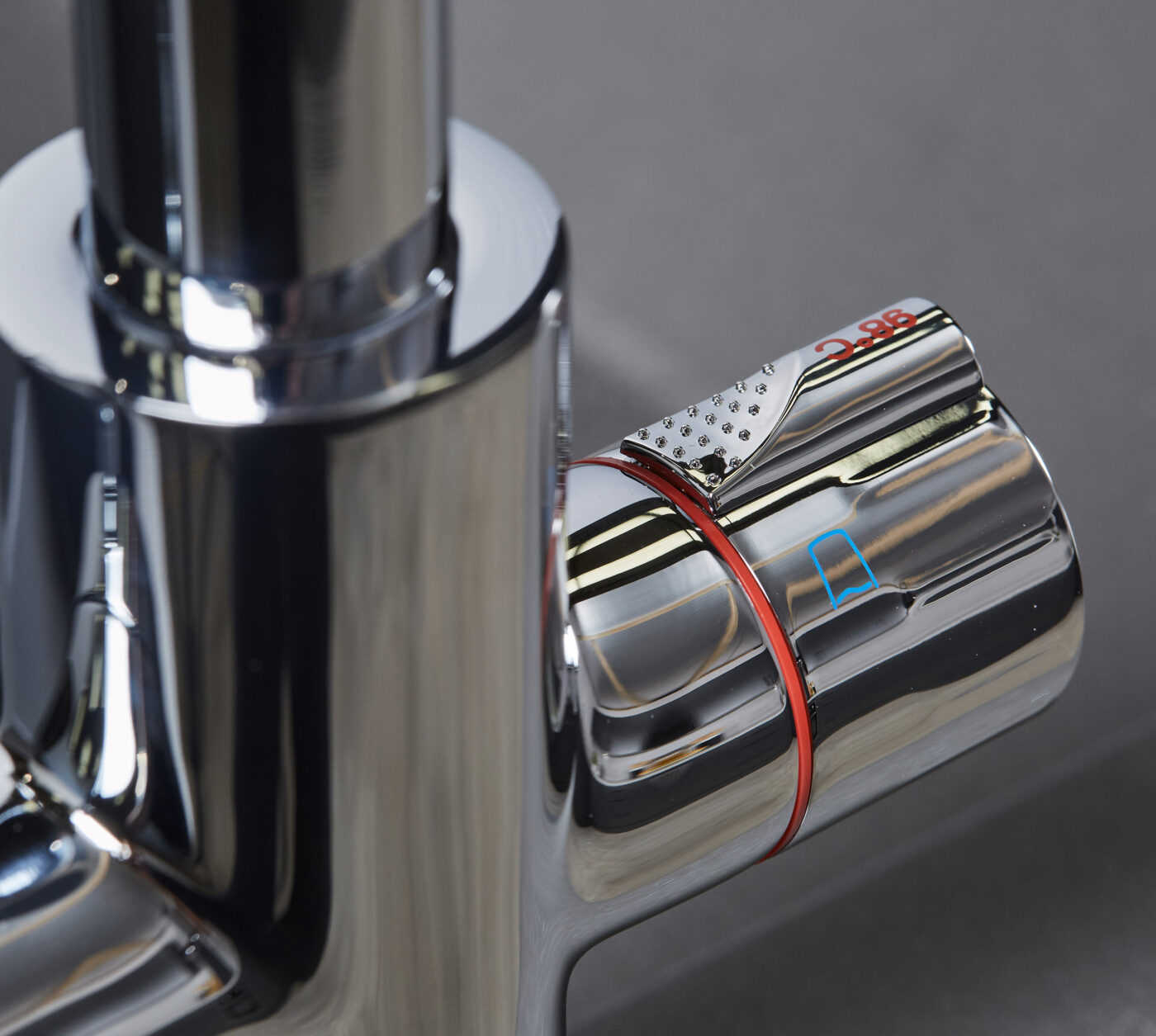Roma Swan Neck 4-in-1 Pull Out Boiling Tap - Chrome - Image 8
