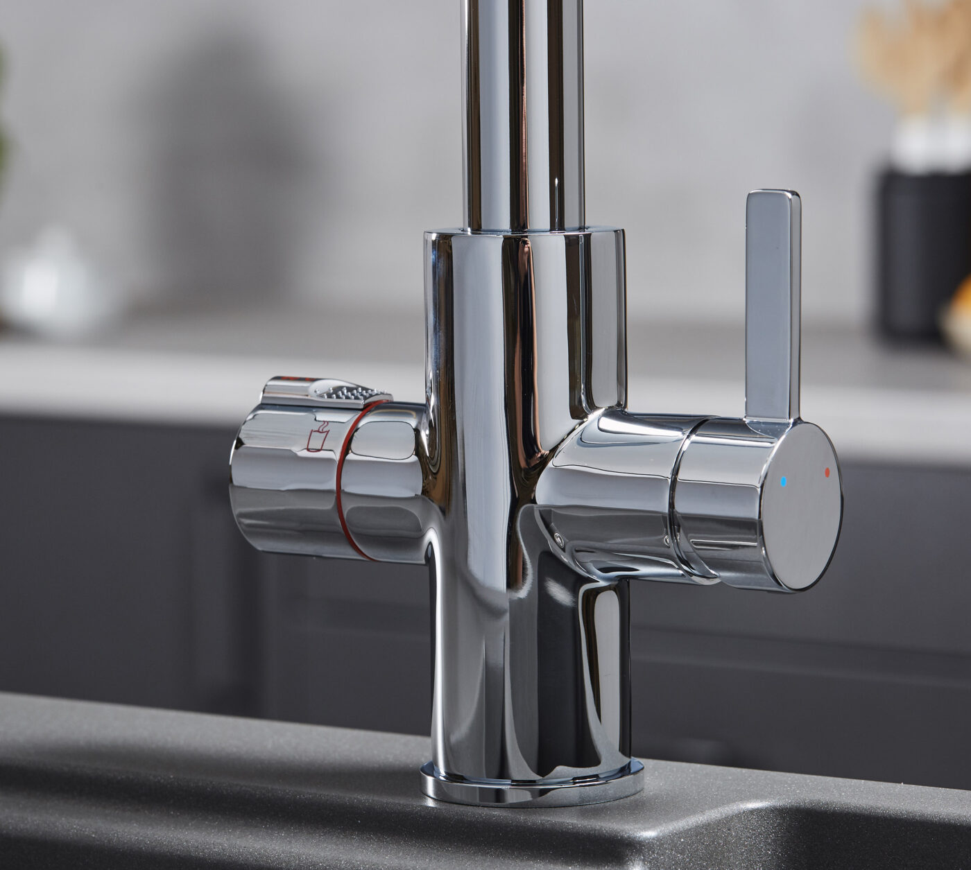 Roma Swan Neck 4-in-1 Pull Out Boiling Tap - Chrome - Image 5
