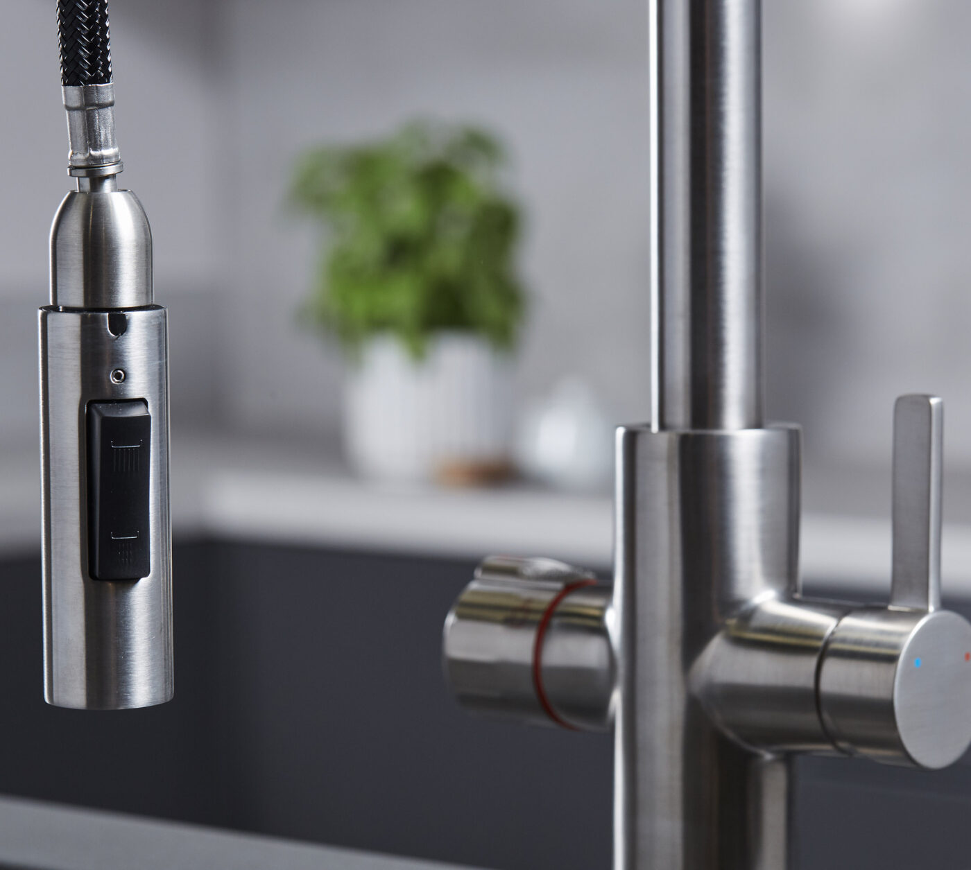 Roma Swan Neck 4-in-1 Pull Out Boiling Tap - Brushed Nickel - Image 8