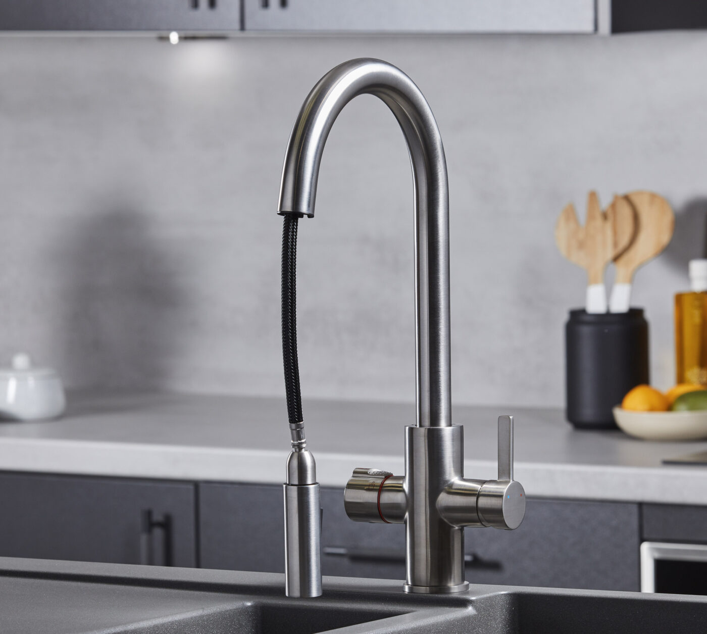 Roma Swan Neck 4-in-1 Pull Out Boiling Tap - Brushed Nickel - Image 3